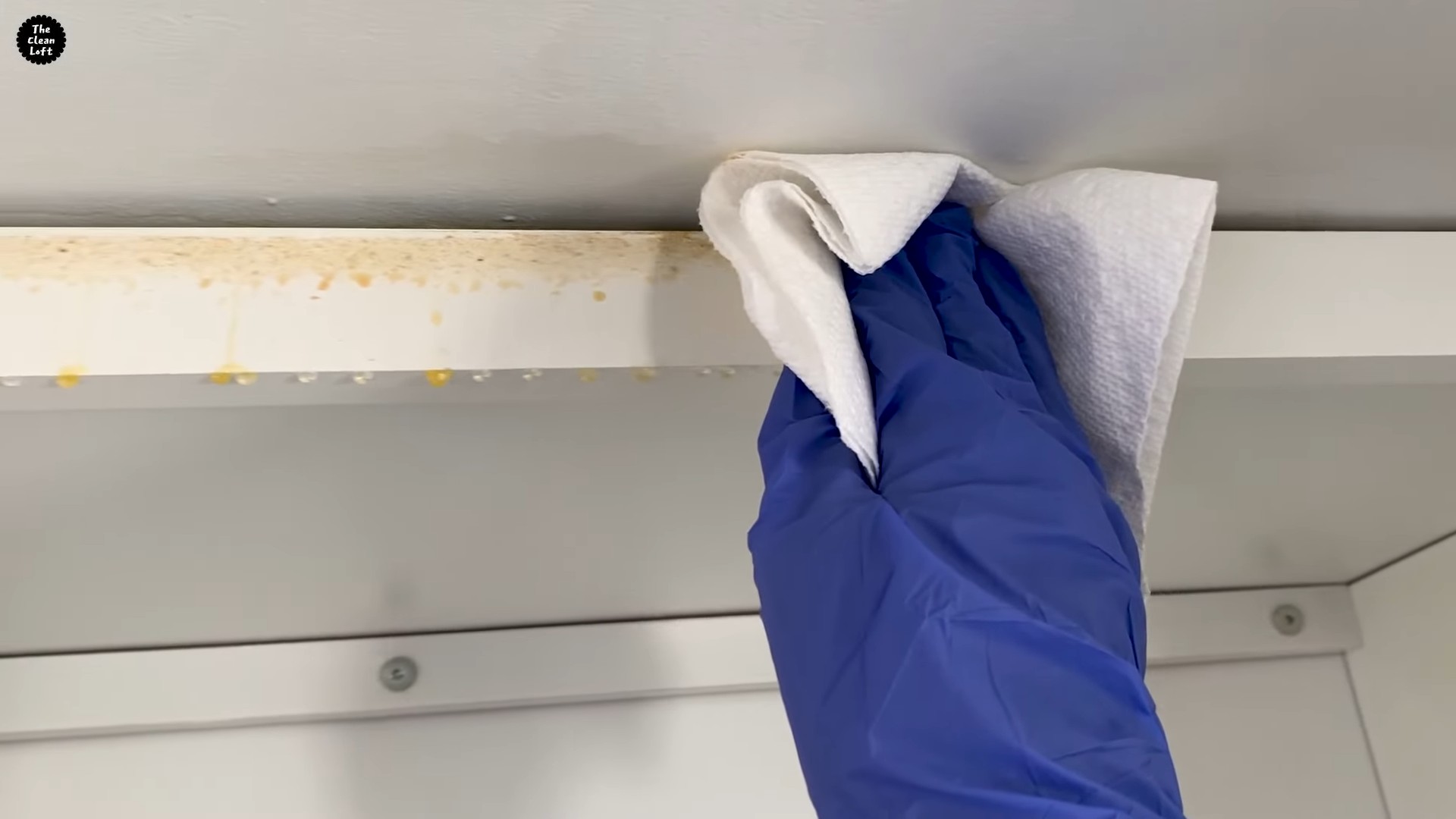 Clean grease from cabinets