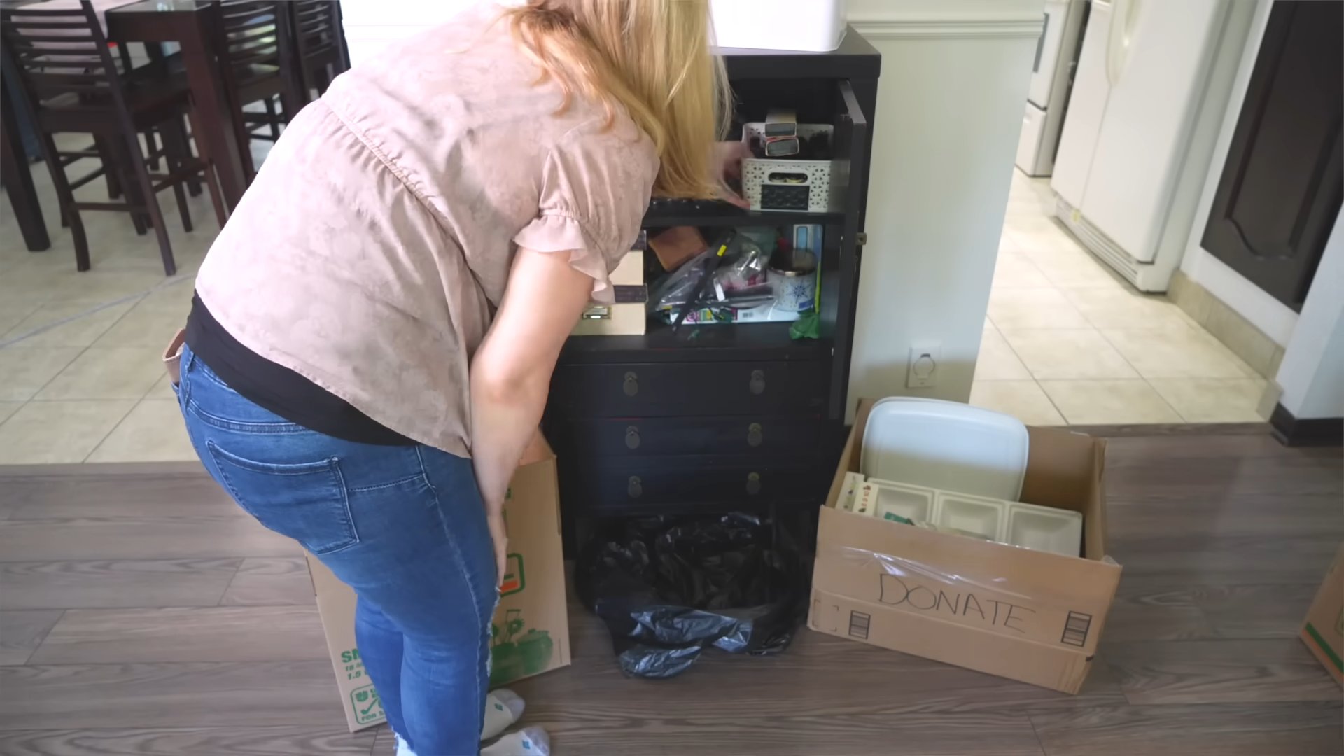 Easy home tidying routines